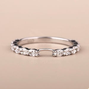 3x2mm Oval Lab Grown Diamond Notch Wedding Band Oval Cut East West Lab Diamond Band Anniversary Band Women bridal Stacking Matching Band