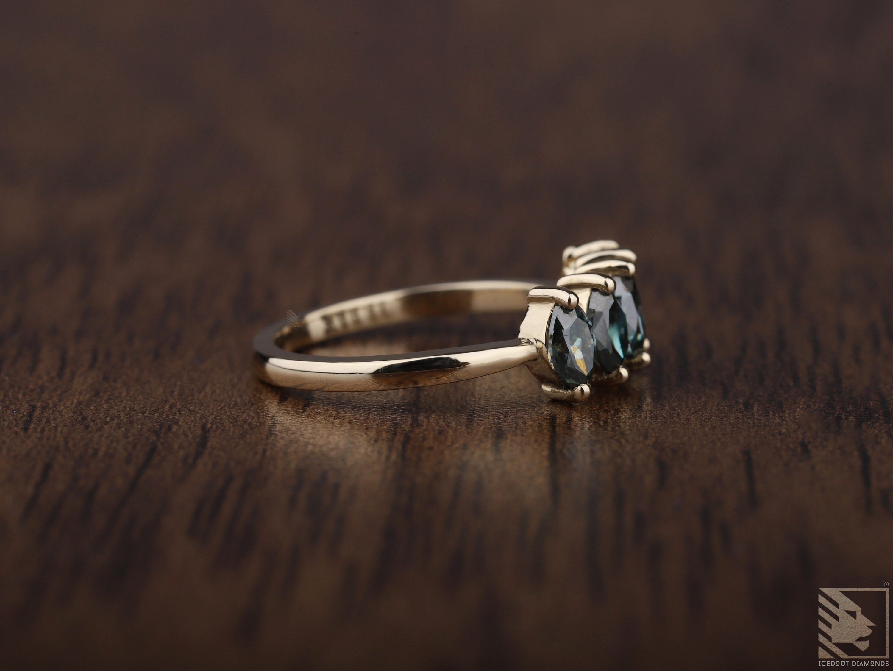 Green Tsavorite Marquise Supreme Chain Ring