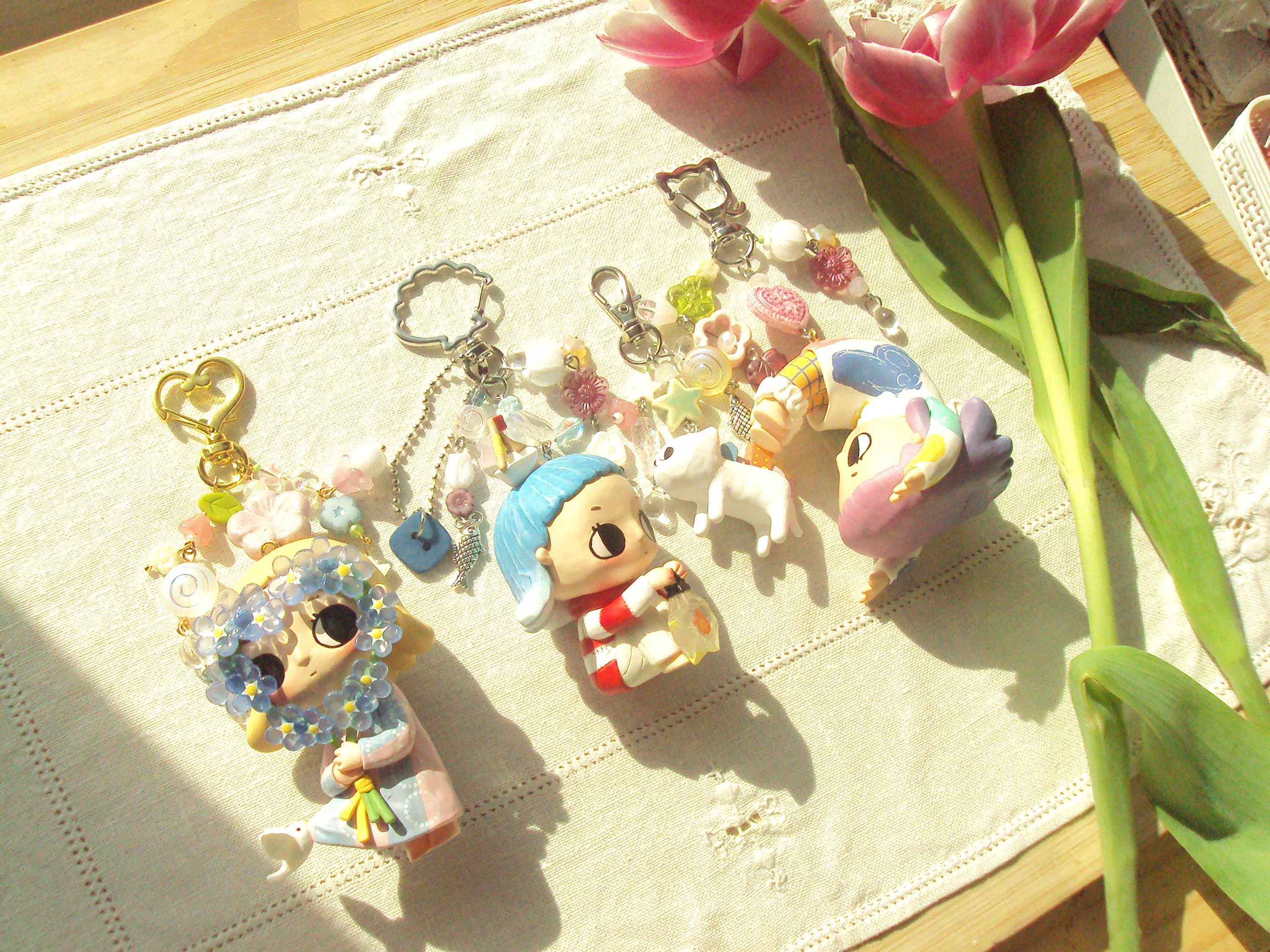 Hirono key chain - Etsy 日本