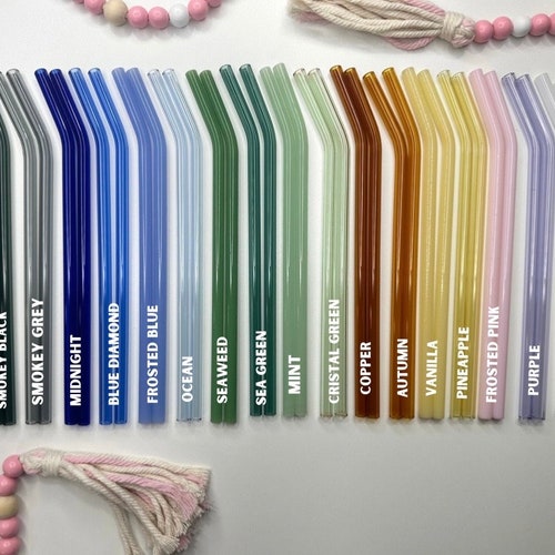 Pailles en verre plié. 2 pailles minimum par commande