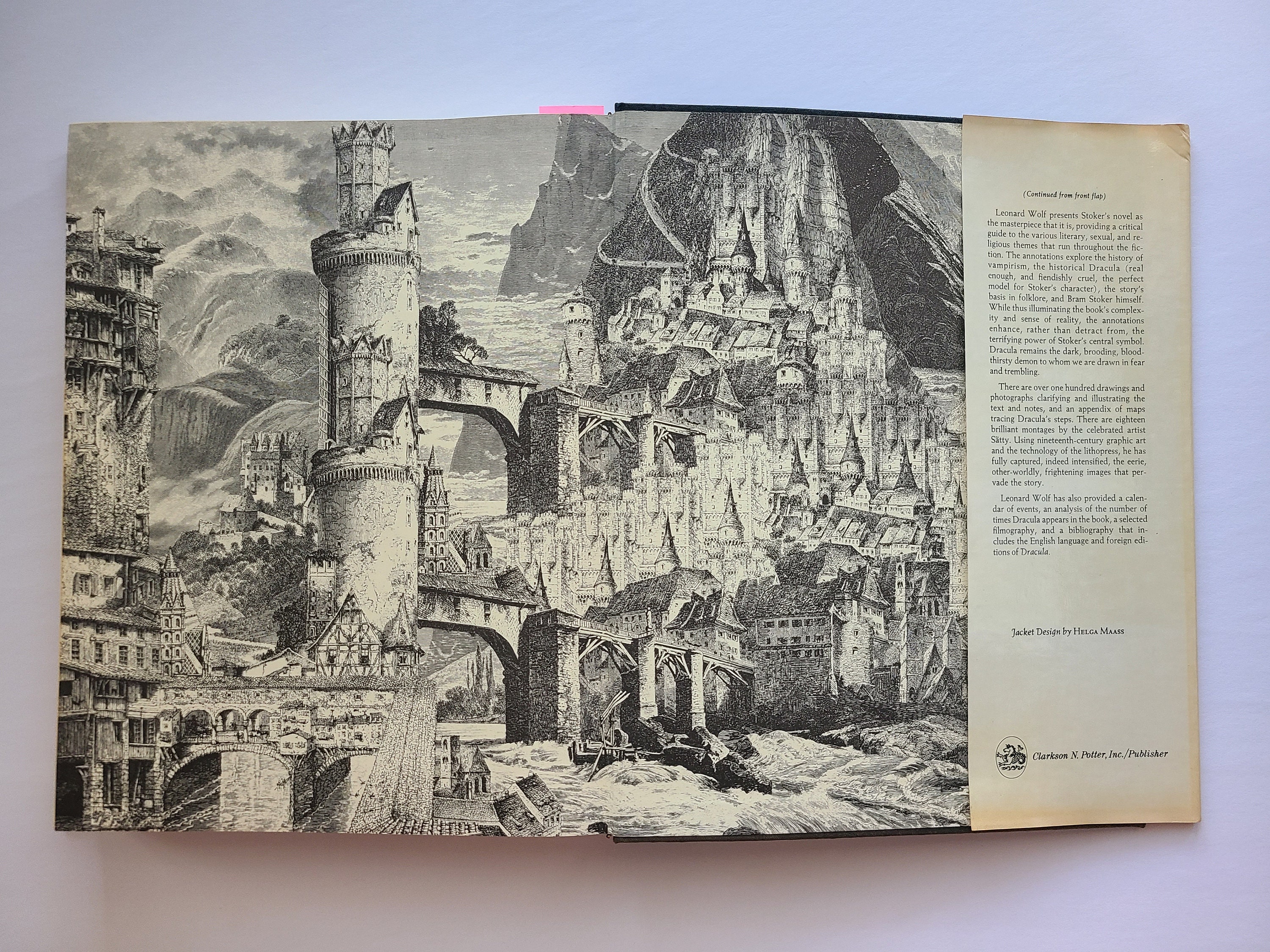 The Annotated Dracula Dracula by Bram Stoker With an Introduction ...