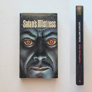 Satan&#39;s Mistress by Brian McNaughton / Satan&#39;s Love Child / Nightmares / Occult Horror / Vintage Occult Novel / Horror Paperback