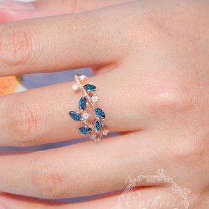 Bague de promesse avec topaze bleue de Londres taille marquise, bague de mariage en feuille d&#39;or rose massif 14 carats, bague art déco, bague cluster, cadeaux d&#39;anniversaire uniques pour femmes