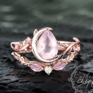 Vintage pear cut rose quartz engagement ring set Art deco moon leaf promise ring Unique nature inspired rose gold bridal set Jewelry gift