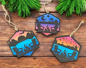 Handpainted Lakeside Scene Christmas Ornaments: Unique Nature-Inspired Holiday Decor for Rustic Trees