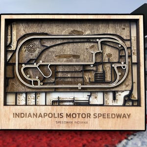 Indianapolis Motor Speedway 3D houten muurkunst | Handgemaakte racebaankaart | Cadeau motorsportfan