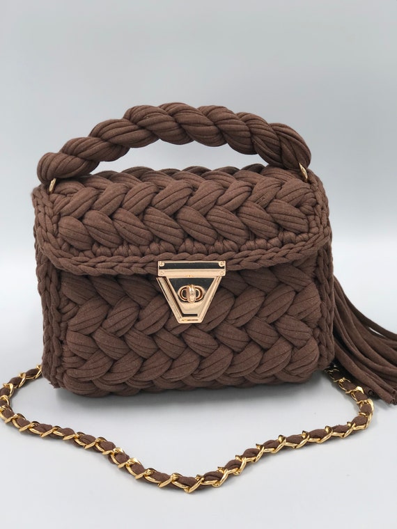 Handmade Crochet Shoulder Bag: Brown T-shirt Yarn, Designer