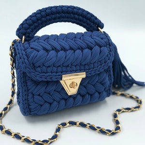 Handgemachte Gehäkelte Baumwolltasche: Blaue Gestrickte Umhängetasche