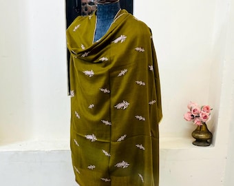 Green Floral Embroidered Shawl\Soft Wool Blend Scarf\Ethnic Wrap for Women\Fashion Accessory\New year gift