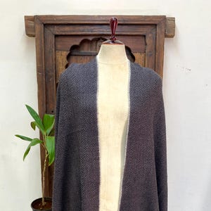 Relaxed Fit Wool Shawl, Luxury Fashion Wool Cover up, Warm Wraps, Merino Wool Stole, Black and Golden Color with white border Zig Zac Shawl