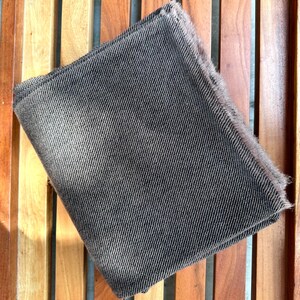 Natural Pashmina wool blanket, Deep Grey wrap, wool gift, comfy throw, warm sheep blanket, cozy throw, wool couch blanket, Handwoven wraps