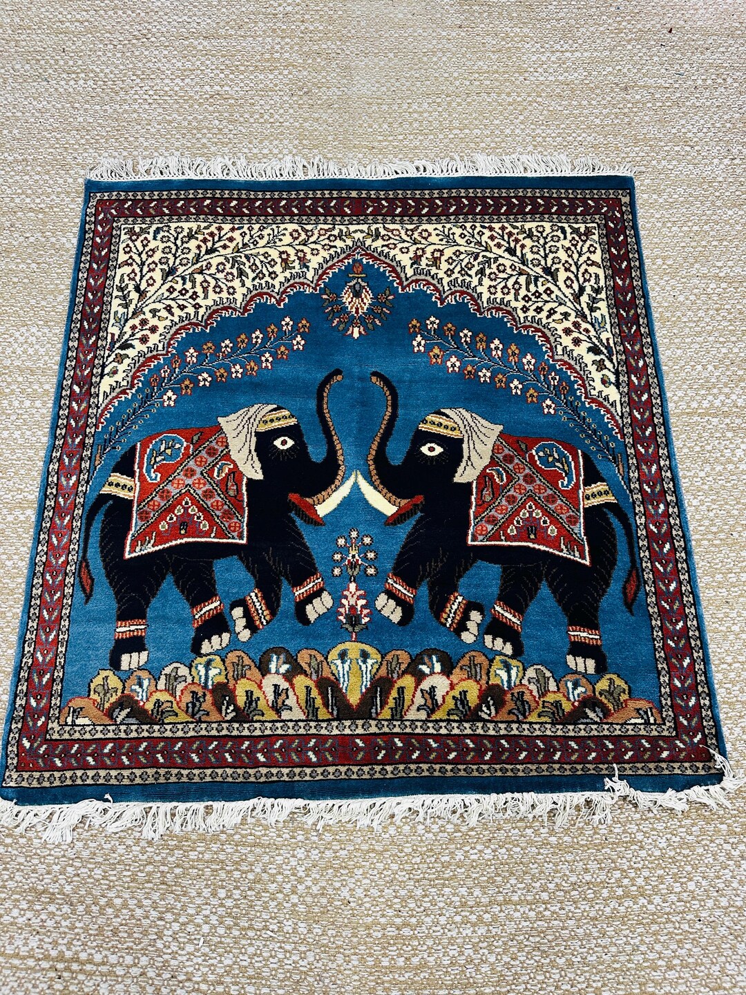 Elephant Motif Rug\blue Indian Elephant Area Rug\handmade Figurative ...