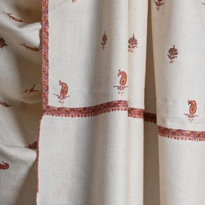 Ivory White Pashmina, Hand embroidery work, butidaar Intricate paisley, ethnic indian shawls, Hand woven scarves, kashmiri wedding essential