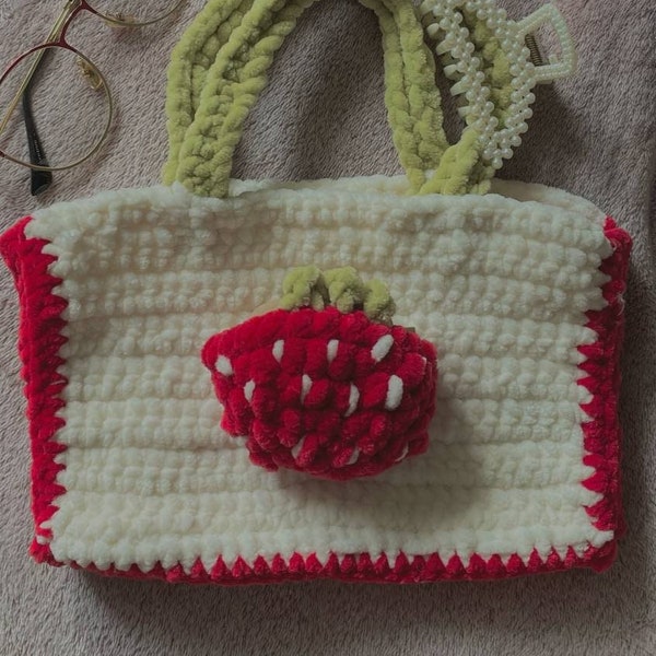 Crochet Strawberry Bag - Crochet Bag with a Pocket