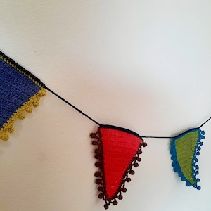 Wimpel &quot;Mini-Bommel&quot; (5er) // Bunting &quot;mini pom poms&quot; (5-pc.)