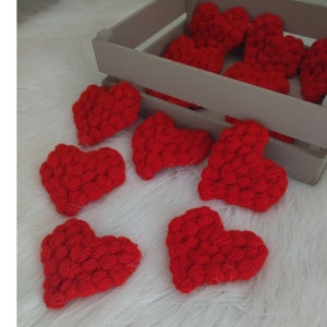 Red Heart Applique, Crochet Red Heart Ornament, Cardmaking, Crochet for Baby, 3D Heart Motif, Vintage Crochet Accessories, Heart Patch,Motif