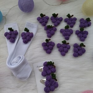 3D Crochet Grape Applique: Purple Fruit Embellishment