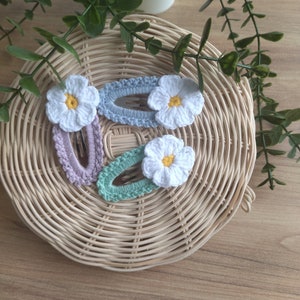 Crochet Flower Hair Clips: Baby Toddler Girl Snap Barrettes