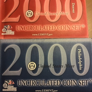 UNCIRCULATED MINT set 2000.  Coins