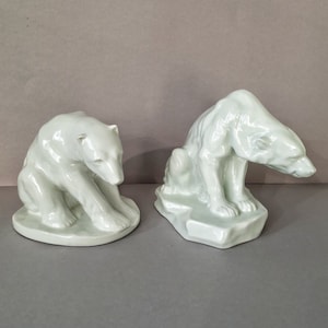 Porcelain figurine porcelain Polar bear Bogucice Poland Herend Hungary
