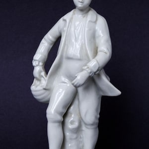 Porcelain figurine of a gardener, man Sitzendorf Germany 1950-1960