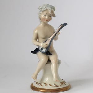 Porzellan Figurine Porzellan Capodimonte Italien Musiker Putto