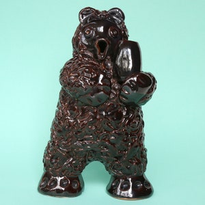 figurine sculpture Bear majolica pottery pottery Ivenets plant of artistic ceramics of the USSR