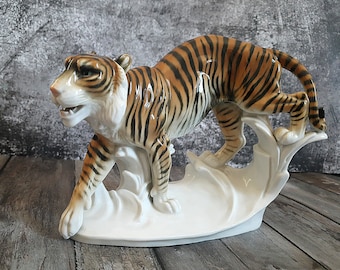 Vintage Ceramic Leopard | Giovanni Ronzan Lenci School, Italian