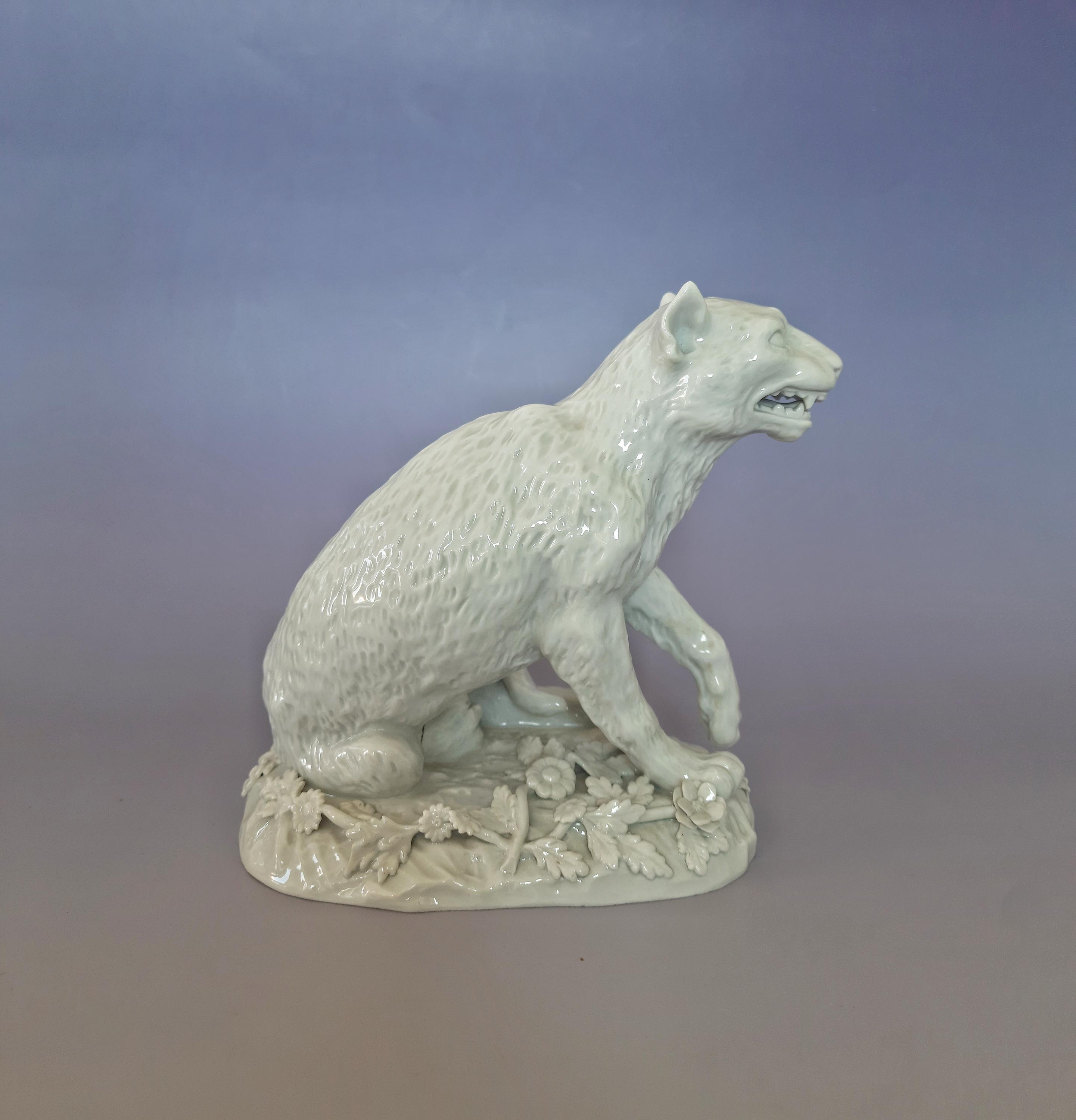 Porcelain Figurine Sculpture Wolf Sculptor Johann Joachim Kaendler