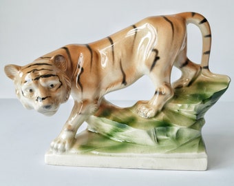 Porcelain figurine Tiger Sitzendorf Germany 1918-1920