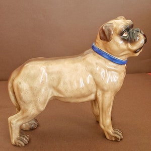 porseleinen beeldje bulldog hond Ernst Bohne Sons Duitsland XIX eeuw