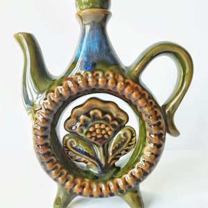 Kumanets majolica, pottery ceramics Vasilkovsky majolica factory