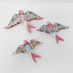 3 Set Ceramic swallow, Christmas Gift, Ceramic birds, Portuguese ceramic swallow, Ceramic Birds Wall Decor, Hand painted ceramic swallows,