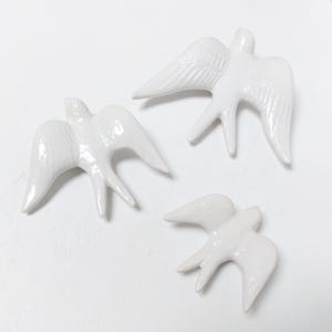 3 Ceramic Swallows Satin off white, Christmas gifts, Portuguese ceramic swallow, Ceramic Birds Wall Decor, Hand painted ceramic swallows,