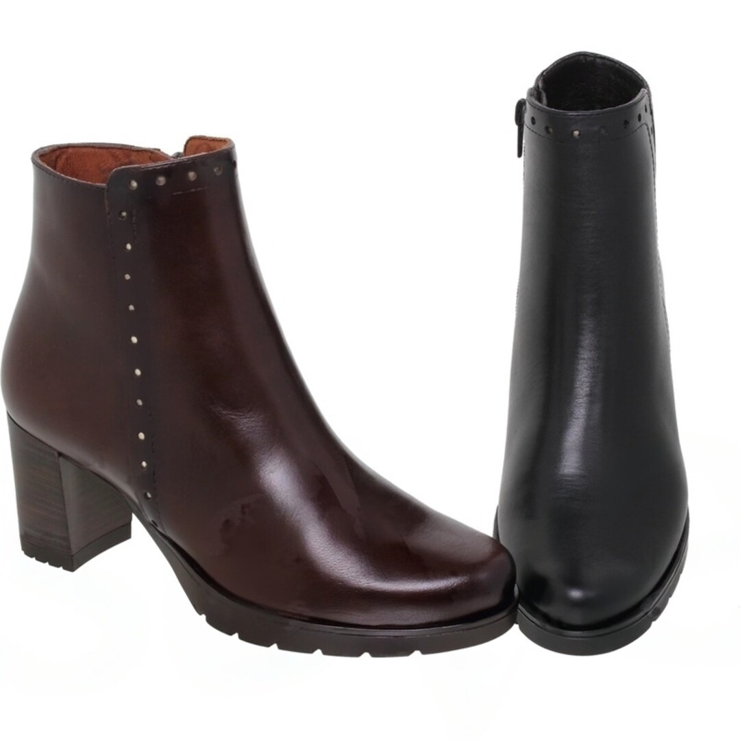 Women’s Zip-Up Ankle Boots with Block Heel and Side Zipper Detail