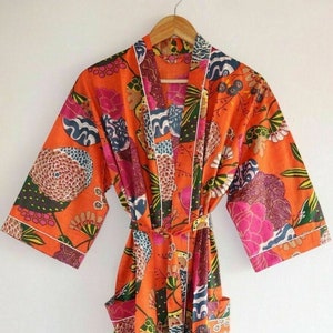 Tropical Print robes, bridesmaid kimono robe, floral kimono, bridal kimono, Indian floral gown, Indian floral robe, printed organic