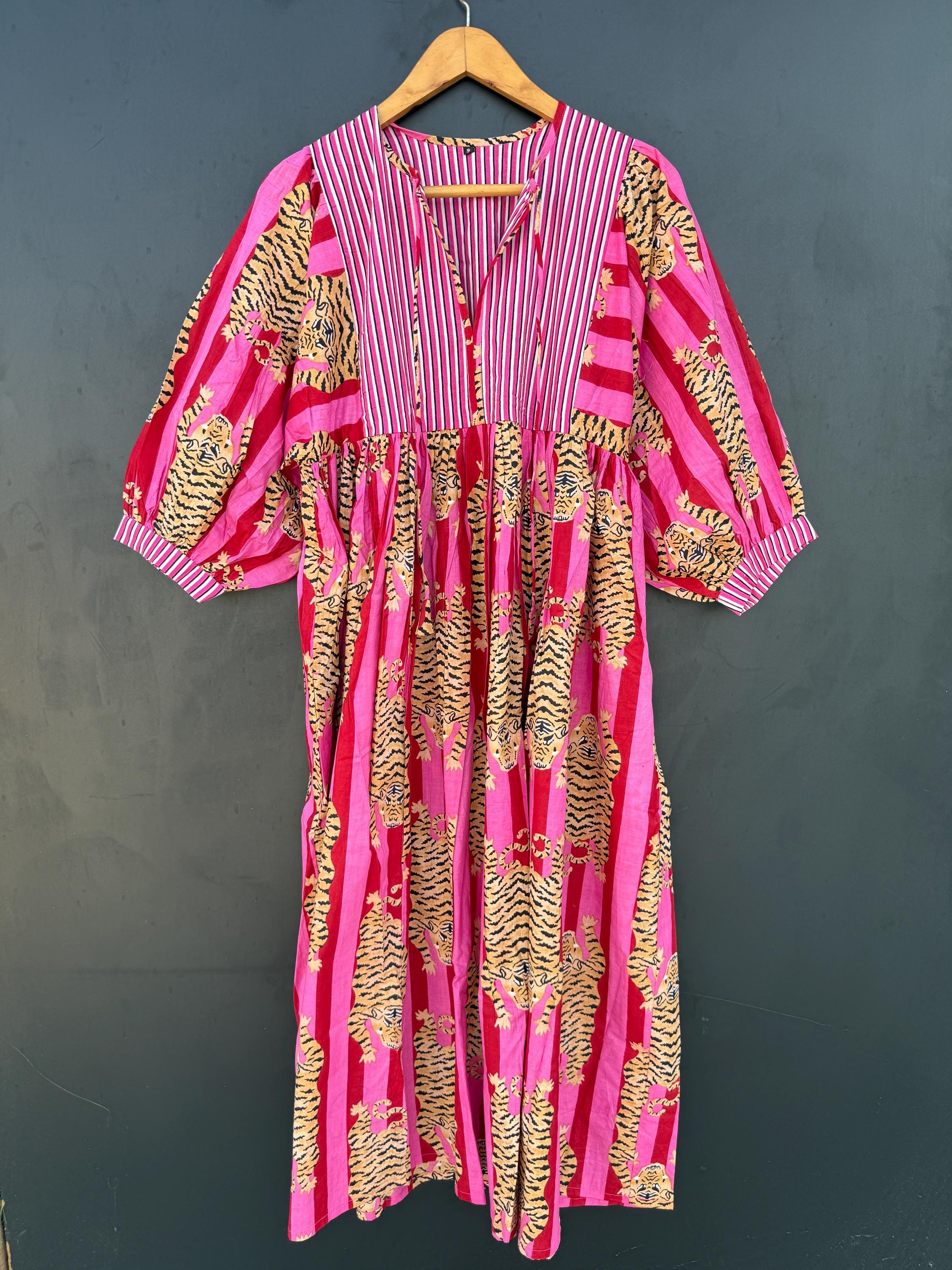 pink dress with tigers Girls Toddler Wes & Willy Pink LSU Tigers Daisy Dress Size: 3T