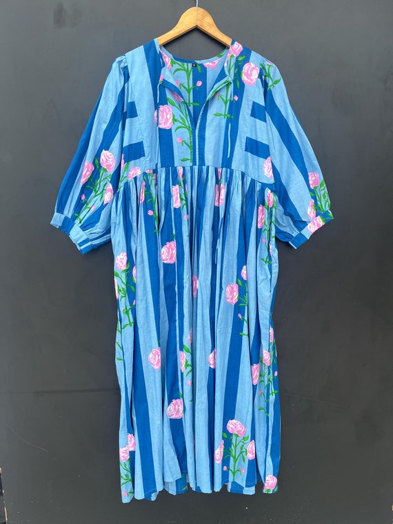 Floral Print Cotton Midi Dress: Deep Neck Summer Dress Lightweight Flowy for Warm Days