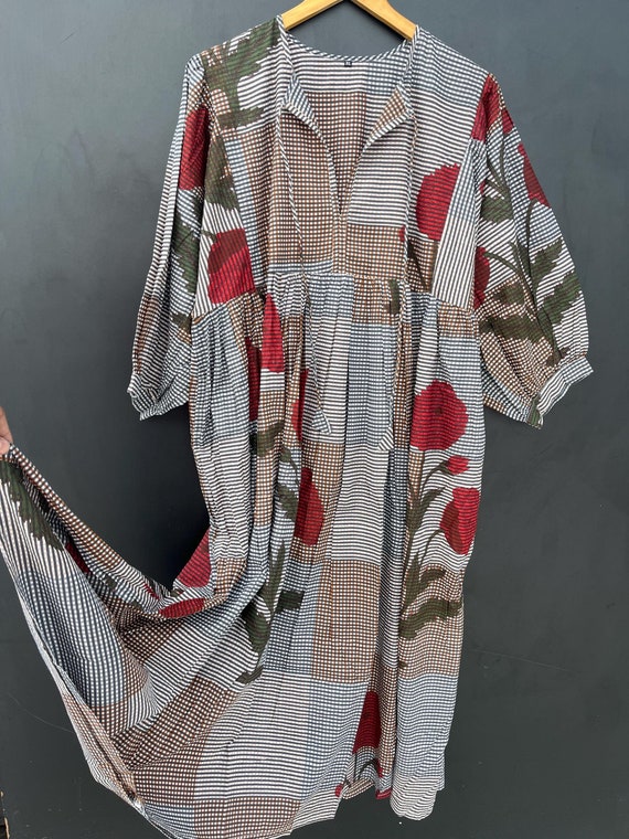 Floral Print Cotton Midi Dress: Deep Neck Summer Dress Lightweight Flowy for Warm Days