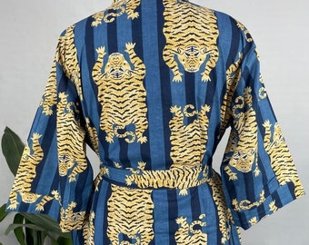 Pigiama Classico Tradizionale in Stile Giapponese, Elegante Accappatoio in Cotone Kimono Pigiama Abbigliamento Casual per Uomini e Donne, Beige a Pigiama Classico Tradizionale in Stile Giapponese, Elegante Accappatoio in Cotone Kimono Pigiama Abbigliamento Casual per Uomini e Donne, Beige a