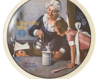 Vintage 1982 Knowles Norman Rockwell Mother’s Day collectible plate “The Cooking Lesson”