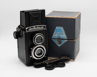 Lubitel 2 LOMO with lens T-22 vintage soviet medium format