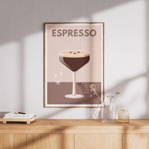 Espresso Martini Poster – Printable Cocktail Wall Art – Retro Bar Cart Decor – Modern Kitchen Drink Illustration – Digital Download