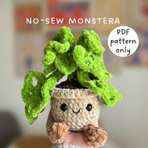 No-sew Monstera crochet pattern in English (PDF file), crochet monstera, crochet pot with plant, crochet sitting plant
