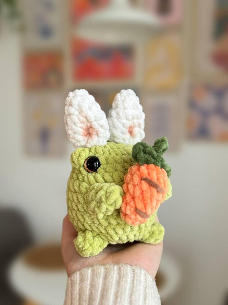 Rane pasquali 3 in 1, schema all'uncinetto a bassa cucitura in inglese, schema amigurumi all'uncinetto pasquale, rana contadina all'uncinetto, rana coniglietto all'uncinetto immagine 4