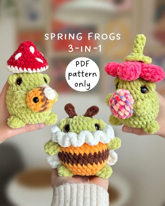 Spring Frogs 3-in-1 low-sew crochet pattern in English, Easter crochet pattern, crochet mushroom frog, crochet bee frog, crochet flower frog