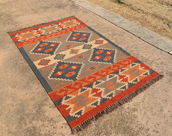 Handwoven Wool Jute Kilim Rug: Bohemian Nordic Floor Rug