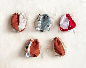 Ręcznie robiona bawełniana saszetka ze ściągaczem: Portmonetka podróżna