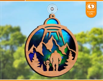 Bigfoot and Alien Suncatcher | Sasquatch Hanging Window, Garden Ornament |  Acrylic Suncatcher | Glowforge Laser Cut File | SVG, DXF, PDF |