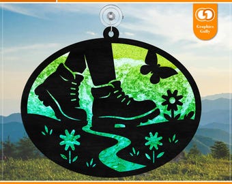 Wandelschoenen Suncatcher Svg | Campingavontuur Suncatcher, tuinornament |  Acryl zonnevanger | Glowforge lasergesneden bestand | SVG, DXF, pdf